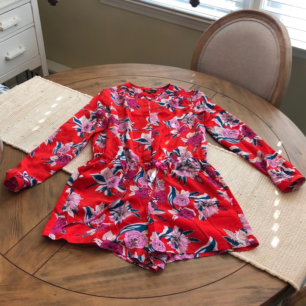 Dalia Floral Romper - Picture 2 of 4